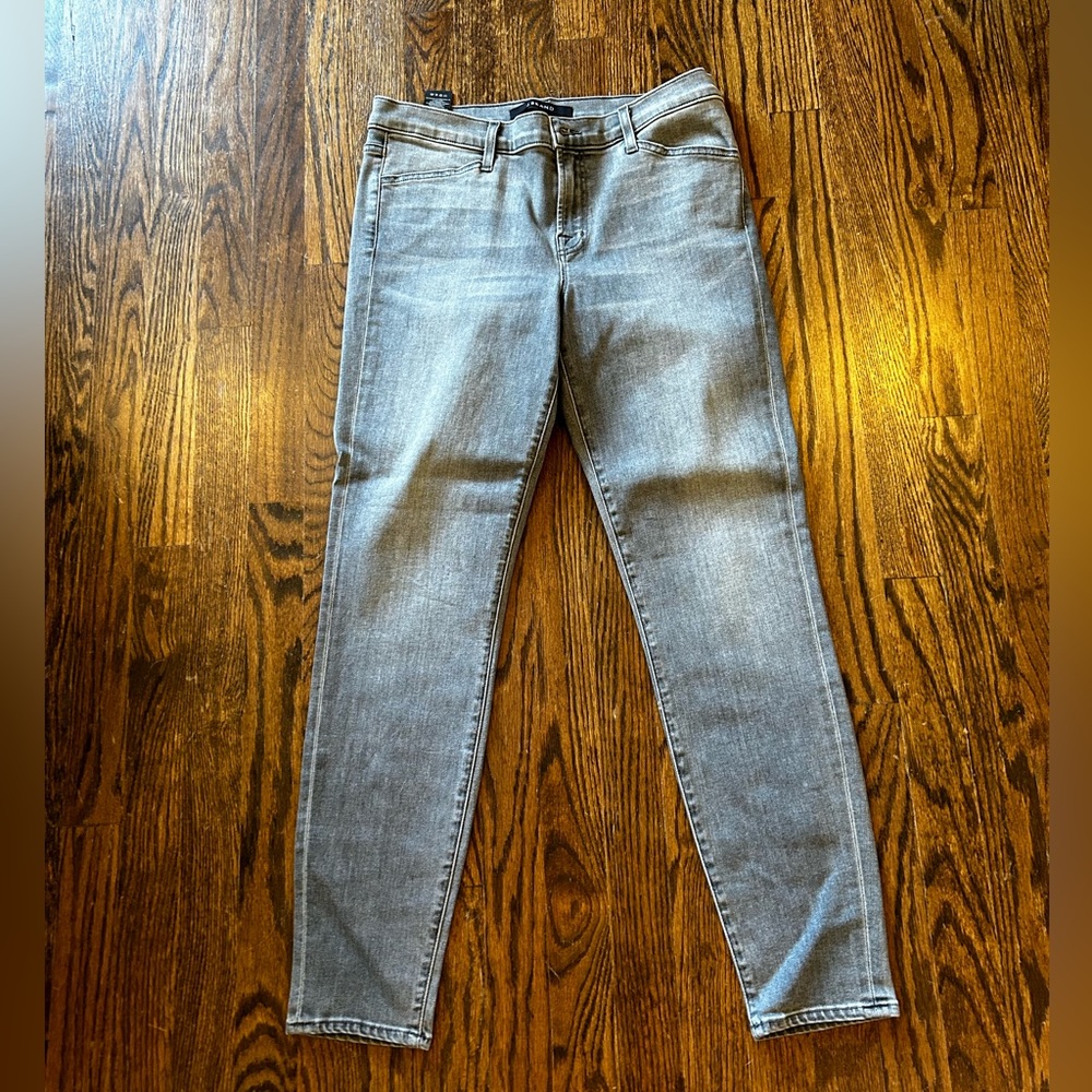 J Brand Size 30 Jeans in Dove Grey